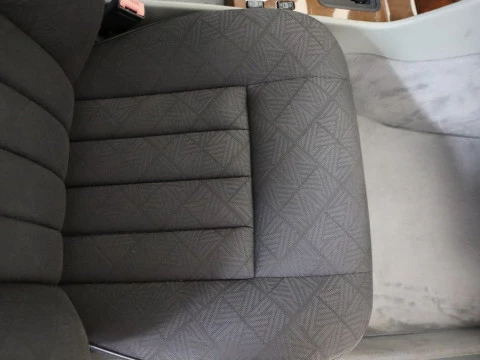 Mercedes-Benz E-CLASS 300 CE 24V 2P