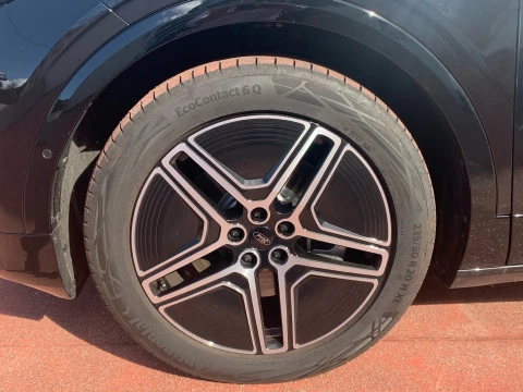 Ford Capri CX740L Premium R. Ext. RWD 77kWh 286CV