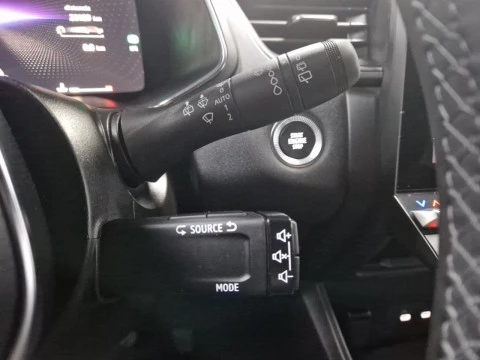 Renault Captur techno Eco-G 100cv (74 kW)