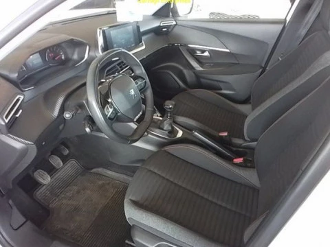 Peugeot 2008 Active Pack BlueHDI 81kW (110CV)