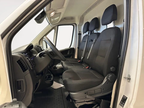 Citroën Jumper 3.3 L2 H2 BHDI 103kW (140CV) S&S 6 V. M