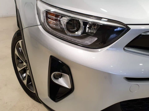 Kia Stonic 1.0 T-GDi 74kW (100CV) Drive