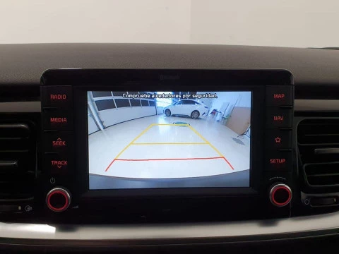 Kia Stonic 1.0 T-GDi 74kW (100CV) Drive