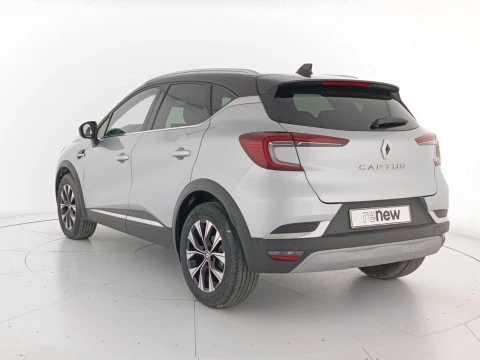 Renault Captur   TCe Techno 67kW