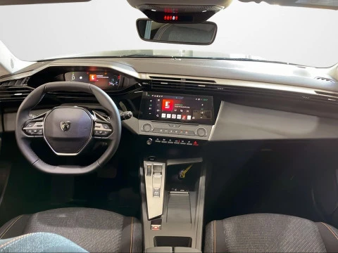 Peugeot 308 5P Style Hybrid MHEV 145 e-DCS6