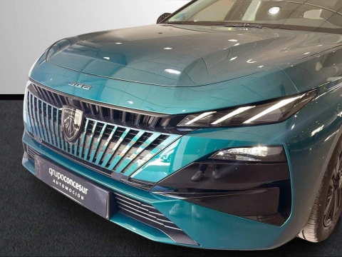 Peugeot 308 5P Style Hybrid MHEV 145 e-DCS6
