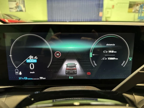 Renault Megane E-Tech Equilibre EV40 standard ch. 96 kW (130 CV)