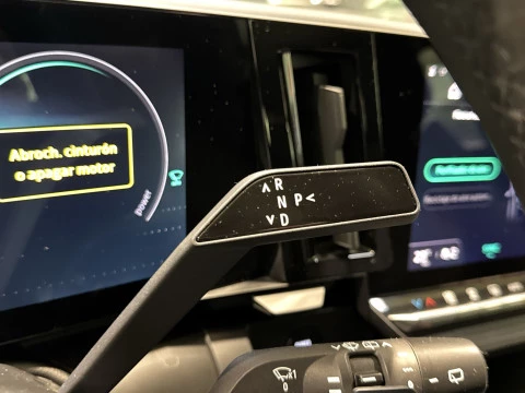 Renault Megane E-Tech Equilibre EV40 standard ch. 96 kW (130 CV)