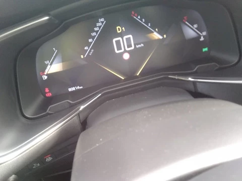 DS 7 Crossback BlueHDi DE 96kW (130CV) AT Bastille +