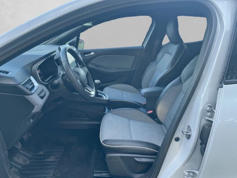 Renault Clio techno Eco-G 100cv (74kW)