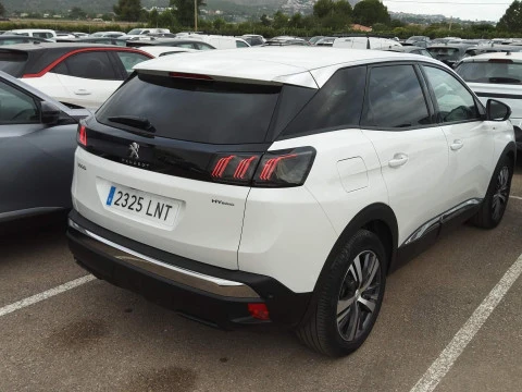 Peugeot 3008 Hybrid 225 e-EAT8 Allure