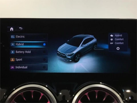 Mercedes-Benz GLA 250e