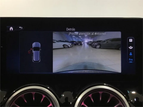 Mercedes-Benz GLA 250e