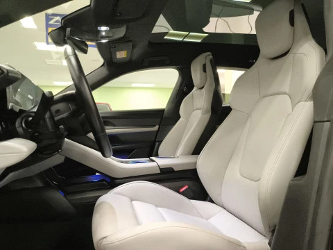 Porsche Taycan Turbo S 560 kW (761 CV)