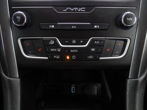 Ford Mondeo 2.0 TDCi 110kW (150CV) Titanium 235