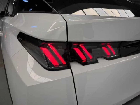 Peugeot 3008 Hybrid 1.2 100KW Allure eDCS6