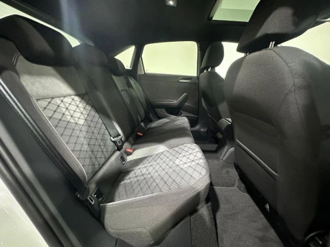 Volkswagen Taigo R-Line 1.0 TSI 85 kW (116 CV) DSG