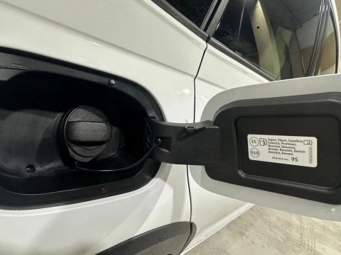 Volkswagen Taigo R-Line 1.0 TSI 85 kW (116 CV) DSG