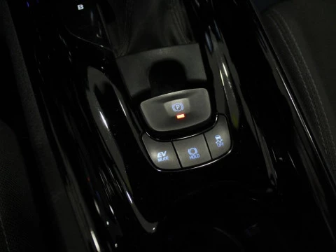 Toyota C-HR 1.8 125H Advance