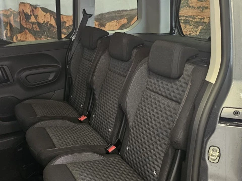 Peugeot Rifter Rifter GT BlueHDi 130 EAT8 Standard