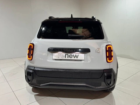 Renault 4 E-Tech Iconic 10kW (150CV) Autonomía Conf