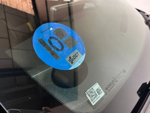 Renault 4 E-Tech Iconic 10kW (150CV) Autonomía Conf