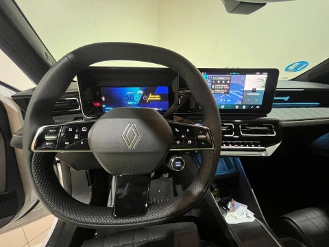 Renault 4 E-Tech Iconic 10kW (150CV) Autonomía Conf