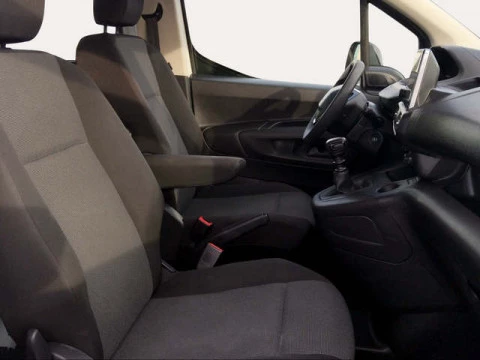 Peugeot Rifter Active Pack Business Standard BlueHDi 73 kW (100 CV)