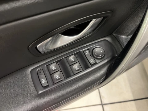 Renault Laguna Dynamique TomTom dCi ESM 81 kW (110 CV)