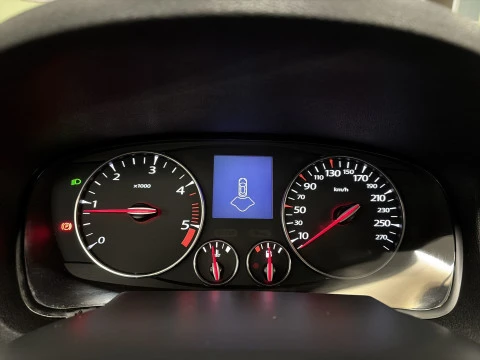 Renault Laguna Dynamique TomTom dCi ESM 81 kW (110 CV)