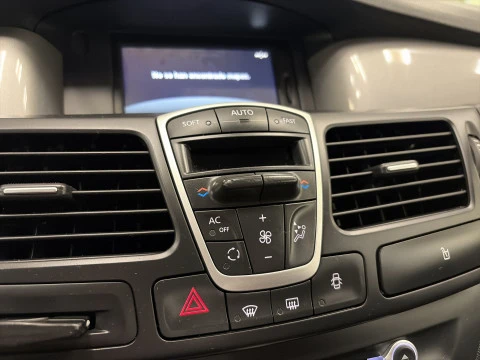 Renault Laguna Dynamique TomTom dCi ESM 81 kW (110 CV)