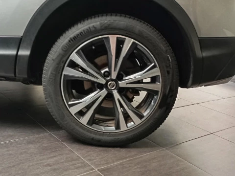 Nissan Qashqai  1.3 DIG-T N-Connecta 4x2 103kW