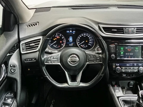 Nissan Qashqai  1.3 DIG-T N-Connecta 4x2 103kW