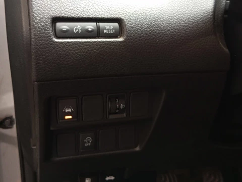 Nissan Qashqai  1.3 DIG-T N-Connecta 4x2 103kW