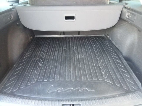 Seat Nuevo León SP 1.4 e-Hybrid DSG S&S Xcellence Go L