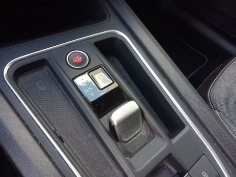 Seat Nuevo León SP 1.4 e-Hybrid DSG S&S Xcellence Go L