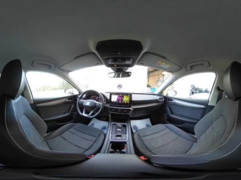 Seat Nuevo León SP 1.4 e-Hybrid DSG S&S Xcellence Go L