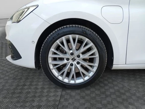 Seat Nuevo León SP 1.4 e-Hybrid DSG S&S Xcellence Go L