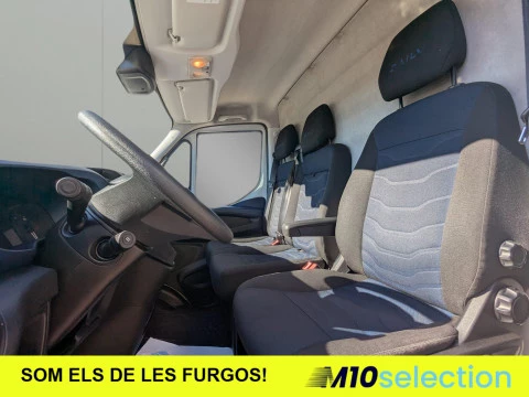 Iveco Daily 2.3 TD 35S 16 A8 V 4100/H2 Regional