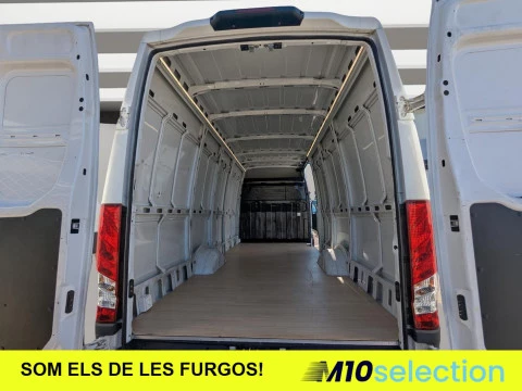 Iveco Daily 2.3 TD 35S 16 A8 V 4100/H2 Regional