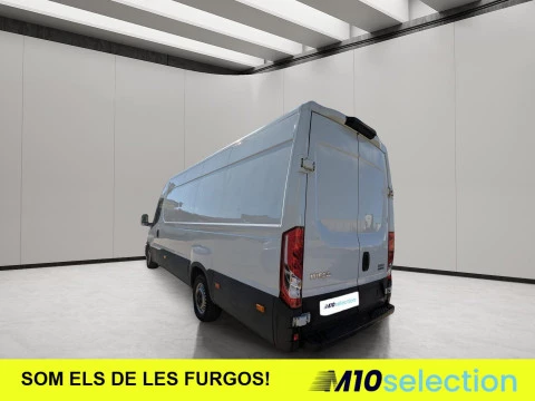 Iveco Daily 2.3 TD 35S 16 A8 V 4100/H2 Regional
