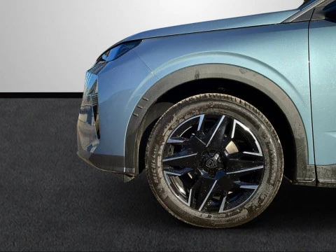 Peugeot 3008 Hybrid 1.2 107KW Allure eDCS6