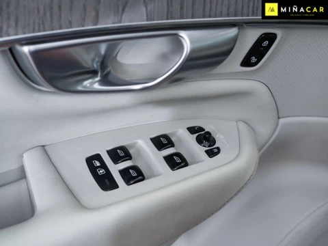 Volvo XC90 2.0 B5 D AWD Plus Bright Auto