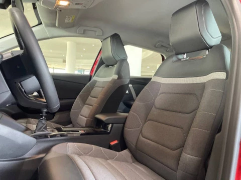 Citroën C4 PureTech 130 S&S 6v Plus