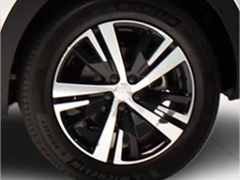 Peugeot 3008 Hybrid 225 e-EAT8 Allure Pack