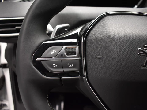 Peugeot 3008 Hybrid 225 e-EAT8 Allure Pack