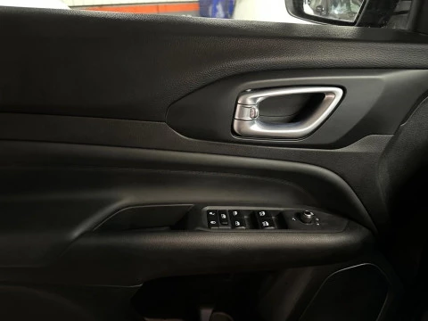 Jeep Compass eHybrid 1.5 MHEV 96kW Limited Dct