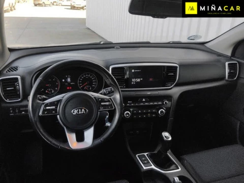 Kia Sportage 1.6 CRDi MHEV Drive Plus 4x2 100 kW (136 CV)