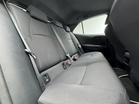 Toyota Corolla 1.8 125H BUSINESS E-CVT