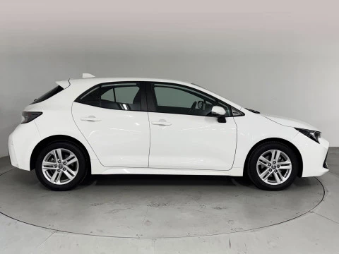 Toyota Corolla 1.8 125H BUSINESS E-CVT